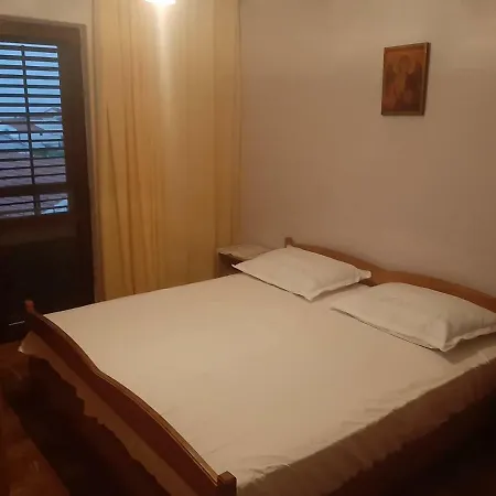 Kuca Za Odmor Cole *
